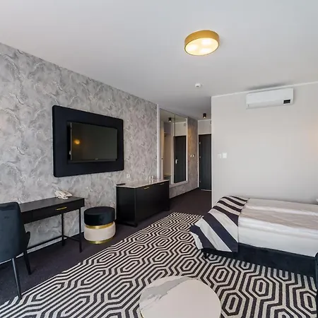 Ξενοδοχείο Solny 3*